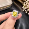 Promoção de live-stream: Anel feminino de diamante amarelo, pedra preciosa simulada topázio corte retangular esmeralda, anel ajustável