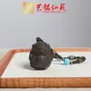 Incienso Talla Pixiu 4.5cm Pieza de Mano Talla de Madera Maciza Obra de Arte Adorno de Escritorio Artesanía