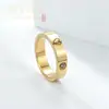 Moda europea y americana 2023 nuevo nicho anillos personalizados en forma de corazón con incrustaciones de diamantes para parejas, anillos para el dedo pequeño y anillos a juego, directamente del fabricante