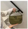 Bolsa de Tecido de Nylon Impermeável, Bolsa Grande para Dumplings, Bolsa Transversal, Nova Bolsa de Ombro Versátil Casual Leve Estilo Esportivo, Tendência