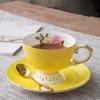 Juego de Taza y Platillo de Café Cerámica Lujo Ligero Porcelana Fina Taza para Té de Flores Plato Estilo Nórdico Británico Lujo Fresco Taza para Té Negro de la Tarde