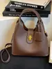 Bolso Cubo de Lujo Vintage de Nicho para Mujer Nuevo Estilo Otoño/Invierno 2025 Versátil para Hombro/Cruzado/Bolso de Mano