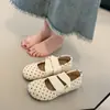 Nuevos zapatos sin cordones para primavera y otoño, casuales de lunares con cordones, poco profundos, retro, cómodos, zapatos Mary Jane para mujer 2026