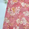 Tela impresa Xiangyunsha de estilo chino, rosa floral, 100% rayón, para vestidos cheongsam, bolsos, atuendo de té y ropa de mujer