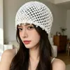 Gorro Tejido Hueco de Perlas de Moda Hecho a Mano para Mujer, Gorro de Punto Transpirable Versátil de Verano, Gorro Frío para Adelgazar la Cara