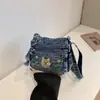 Transfronterizo 2026 Verano Nuevo Bolso Cruzado Chica Linda Moda Bolso de Hombro Versátil Estudiante Diario Bolso Cuadrado Pequeño
