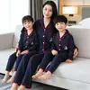 Pijama Infantil para Primavera y Otoño, Ropa de Casa de Manga Larga de Dibujos Animados de Princesa para Niñas, a Juego en Familia, Adecuado para Usar Tanto en Interiores como en Exteriores