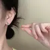 Brincos de Anjinho Delicados para Mulheres, Design Exclusivo, Brincos Doces, Brincos com Microcravação de Zircônia, Brincos Modernos e Elegantes