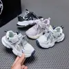 2026 Nuevo Modelo Zapatos de Malla Transpirable tipo Papá para Niños y Niñas con Velcro, Antideslizantes, Resistentes al Desgaste, Estilo de Moda