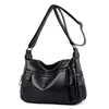 Bolso de hombro y bandolera de cuero estilo coreano para mujer, bolso nuevo de cuero suave para mujeres de mediana edad y mayores, bolso de mamá moderno y a la moda para mujeres, al por mayor