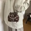 Bolso de Hombro Tipo Cubo Moda Coreana Estilo Otoño 2026, Bolso de Hombro Simple Elegante para el Trabajo, Bolso de Hombro de Alto Valor a la Moda