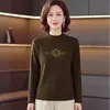 Camiseta base de manga larga con cuello medio alto para mujer, ropa interior de otoño e invierno, nuevo top elegante 2026 para madres de mediana edad, camiseta de manga larga