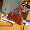 Bolsa de Couro Bovino Feminina Couro Genuíno 2025 Nova Retrô Bolsa de Mão de Grande Capacidade Bolsa de Ombro Versátil de Alto Nível Bolsa Transversal