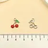 Aceite Blanco K30 Dibujo Animado Lindo Colgante de Aleación DIY Pulsera Pendientes Llavero Accesorios de Joyería en stock Al por mayor