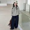 Roupa de outono para meninas: camisa listrada com capuz, moletom com estampa de coração, calça nova de algodão, conjunto estiloso de duas peças soltas para meninas