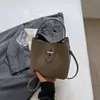 Bolso de Mano de Lujo Estilo Transfronterizo Bolso Cubo para Mujer 2026 Nuevo Vintage Versátil Bolso de Hombro de Moda Bolso Cruzado para Viajes