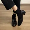 Mocasines slip-on Camellia de cuero suave para mujer, nueva colección otoño 2026, zapatos pequeños de cuero retro estilo británico, planos versátiles