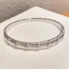 Pulseira de Cobre Banhada a Ouro para Mulheres, Joia Geométrica em Forma de Anel de Luxo Leve, Item Quente da Moda de Verão 2026 para o Dia a Dia, Cobre Banhado a Ouro de Luxo Leve