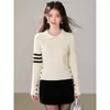 Suéter de malha feminino para o início do outono, slim, curto, de manga longa, com gola polo e ombros caídos, top base para usar por baixo