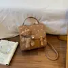 Mochila de Moda de Gama Alta con Bloques de Color para Mujer 2026 Nueva Versátil Casual Mochila de Espalda Multifuncional Pequeña para Viajes Escolares