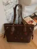 Bolso Retro de Gran Capacidad para Mujer Otoño e Invierno 2025 Nuevo Versátil Dibujos Animados Lindo Bolso de Hombro Individual Bolso de Mano para Estudiante Universitario