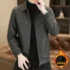 Chaqueta Gruesa de Cuero con Forro Polar para Hombre 2025 Nueva Marca de Tendencia Otoño e Invierno Chaqueta de Cuero Genial para Motociclista Abrigo de Cuero para Hombre Top