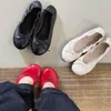 Primer Encuentro Zapatos mecedores para mujer estilo Ji Zhai 2026 nuevos zapatos planos sin cordones con lazo poco profundo zapatos de abuela zapatos de rollo de huevo