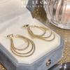 Aretes de cadena metálica de tres aros aguja de plata S925 temperamento de dama combinable moda inteligente cadena dorada uso delantero y trasero