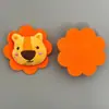 Accesorios de Tigger de Dibujos Animados para Niños Broche Decorativo Muñeco con Apertura Trasera Guantes para Máquina de Muñecos Diadema Decoraciones Creativas