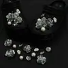 Compatible con Crocs Cadena Dorada con Purpurina Lujo Ligero Pedrería Accesorios DIY Flores para Zapatos Decoración de Girasol Hebillas para Zapatos Mayoreo