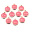 Colgante de etiqueta de beso con letra inglesa, redondo, aleación, doble cara, gota de aceite, colgante pequeño, pulsera, collar, joyería DIY