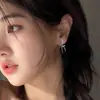 Aretes de Listón de Moño Celebridad de Internet Mismos Aretes de Ju Jingyi Uno Dos-Uso Aretes Explosivos Únicos para Mujer Estilo Ballet