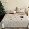Tencel Lanjing 60S Toalha Xadrez Bordada Ar Condicionado Quilt Fino Lavável à Máquina Sedoso Fresco Para Dormir Nu Verão Quilt Conjunto de Quatro Peças