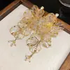 Aretes de Aguja Plateada con Borlas de Flor Incrustadas de Diamantes, Estilo Moda Retro Francés, Elegantes y Lujosos, Aretes Exagerados de Alta Gama