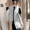 Nuevo bufanda bordada tridimensional Luo Jia para mujer, chal a cuadros de doble cara de alta gama, bufanda de cuello cálida versátil de doble uso