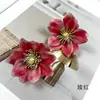Flores artificiales de rosa silvestre pequeña, flores falsas de tela de seda, accesorios para ropa DIY, materiales para regalos, decoraciones de pared de flores para bodas