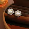 Jovem Elegante da Moda~Estilo Corte Cor Champanhe Brincos de Tarraxa com Strass Brincos de Temperamento Retrô Acessórios de Brincos Exagerados Personalizados para Mulheres