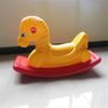 Cavalinho de Balanço Infantil Cadeira de Plástico Presente de Aniversário para Bebê Brinquedo Cavalo de Balanço Doméstico Balanço Divertido para Bebê