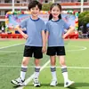 Conjunto de Uniforme para Día Deportivo Infantil Clase Camiseta de Manga Corta Preescolar Escuela Primaria Atuendo de Presentación 1 de Junio Foto de Graduación Moda de Verano