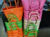 Bolso de paja de Laizhou para realizar bolso de paja tejido a mano, bolso de playa de paja con combinación de 4 colores portátil