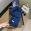 Lenço Elegante e Sereno Azul Glacial, 100% Lã Pura Australiana, Cachecol Quente de Tricô Versátil para Outono e Inverno Feminino