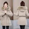 Casaco feminino acolchoado de algodão estilo novo transfronteiriço com gola e capuz de pelo, agasalho quente, tamanho plus size, caimento solto