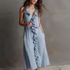 Moda Feminina Casual de Verão 2026 Estilo Resort Transfronteiriço Europeu e Americano Novo Vestido Longo Decote V Fashion Color Sólida Sem Mangas
