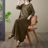 Foto Real de Vestido Largo de Manga Larga Estampado Redondo Holgado Talla Grande de Algodón y Lino para Mujer de Talla Grande, Adecuado para Vacaciones