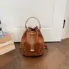 Bolso de Mano Retro para Motocicleta para Mujer 2026 Nuevo Bolso Tote de Moda de Nicho con Acabado de Alta Gama y Gran Capacidad Bolso de Hombro