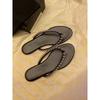 Sandalias Negras Retro de Nicho Zapatos Planos Franceses para Mujer 2025 Nuevo Estilo Chanclas de Dedo con Tira y Pedrería para Uso Exterior