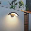 Lámpara de pared exterior T5e patio de villa balcón pasillo corredor entrada puerta impermeable exterior pared exterior lámpara de pared de inducción negra