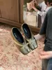 Diseño único, puntera dividida, lazo, punta baja, zapatos planos para mujer, nueva colección otoño/invierno 2026, sin cordones, zapatos pequeños de cuero versátiles para mujer