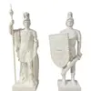 Esculturas Redondas de Soldados Guardiões Estilo Europeu, Estátuas de Figuras Estilo Europeu de Areia Artificial Feitas Sob Medida Adequadas para Decoração de Pavilhão de Jardim