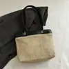 Bolsa de Palha Versátil para Mulheres, Nicho de Férias na Praia, Nova Coleção Verão 2025, Bolsa de Ombro Único Estilo Balde